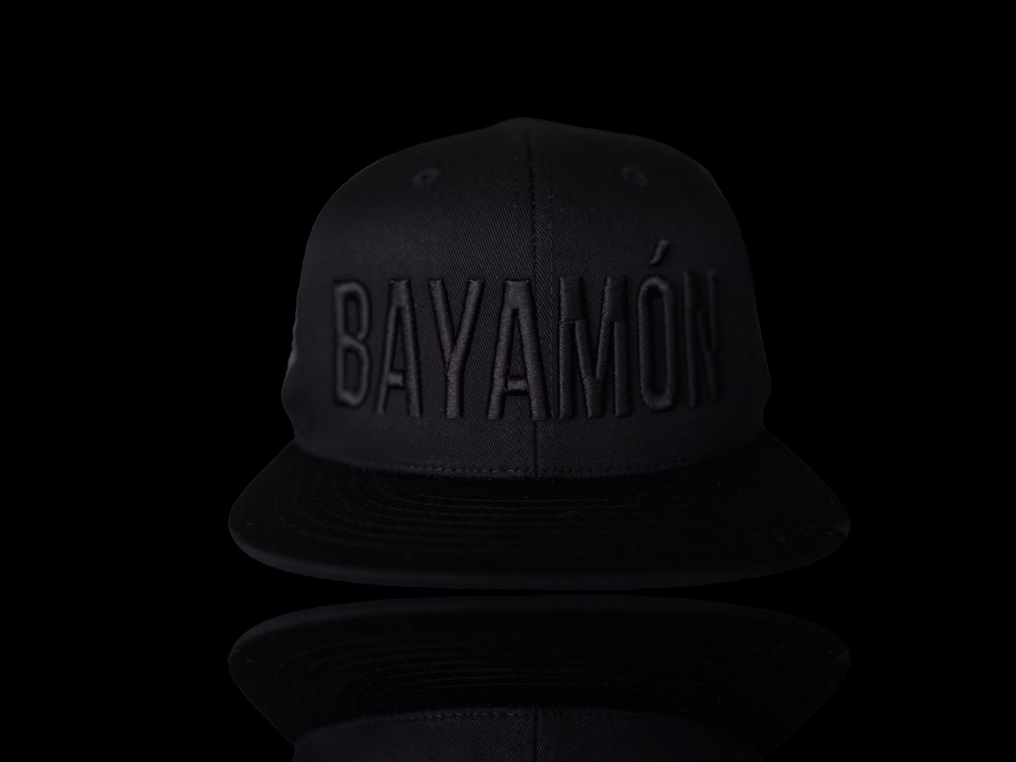 Bayamón - Triple Balck/Negro